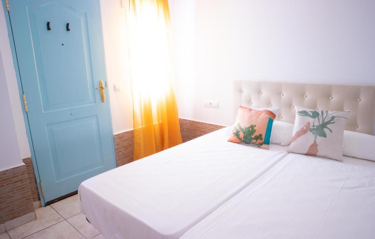 Salitre Rooms Конил-де-ла-Фронтера Екстериор снимка