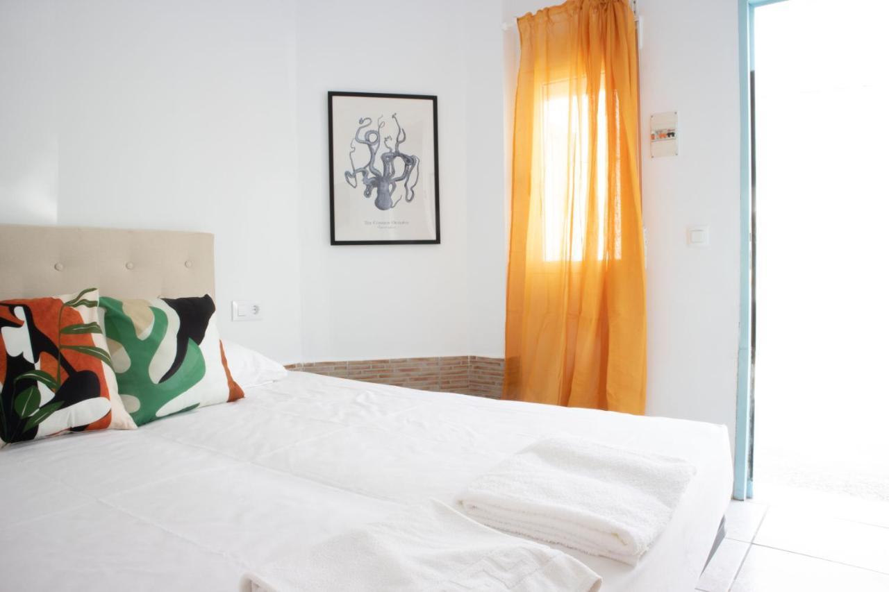 Salitre Rooms Конил-де-ла-Фронтера Екстериор снимка