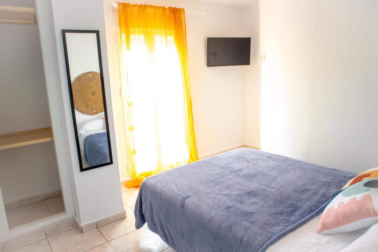 Salitre Rooms Конил-де-ла-Фронтера Екстериор снимка